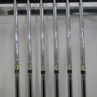 Titleist Iron Set Titleist AP2 712 Stiff Dynamic Gold 6 pieces